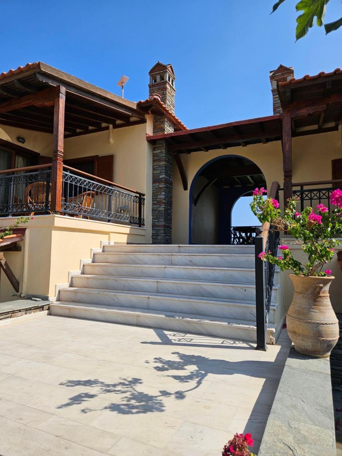 Mpalmpanas Villas Ierissós Luaran gambar